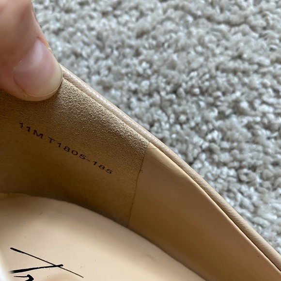 Trotters Keira Kitten Heel - Women’s size 11 - nude leather - Picture 6 of 7